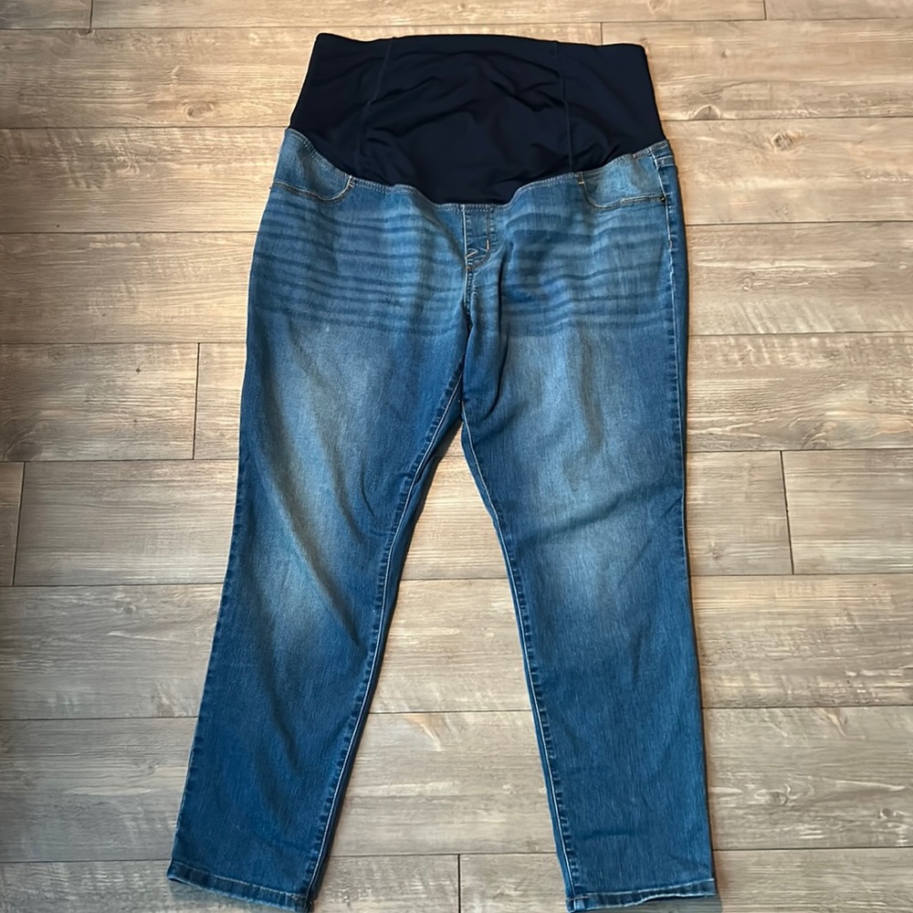 Maternity Plus Jeggings